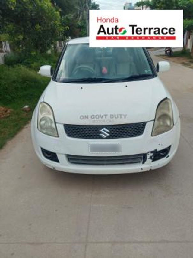 Maruti Suzuki Swift Dzire LDI Second-hand 2015 Maruti Suzuki Swift Dzire LDI for sale in Hyderabad
