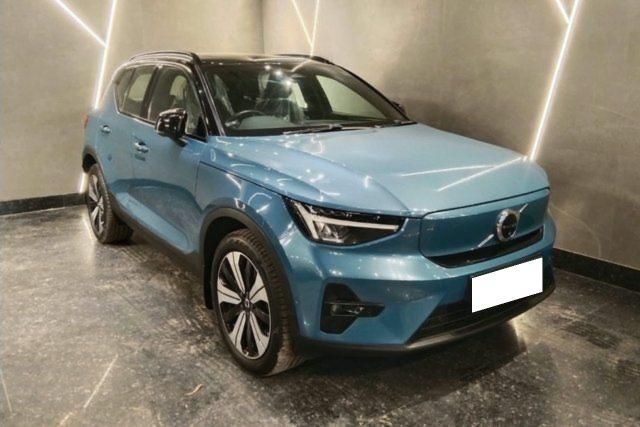 Second-hand 2022 Volvo EX40 P8 AWD for sale in New Delhi