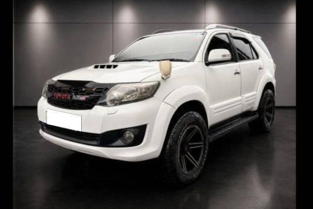 Second-hand 2014 Toyota Fortuner 4x2 AT for sale in Mumbai