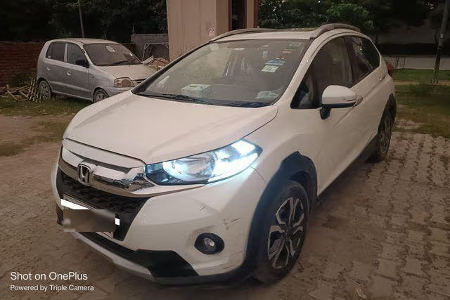 Honda WR-V i-VTEC VX Second-hand 2019 Honda WR-V i-VTEC VX for sale in Greater Noida