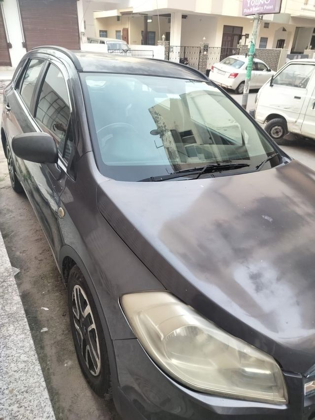 Second-hand 2016 Maruti Suzuki S Cross DDiS 320 डेल्टा for sale in Udaipur
