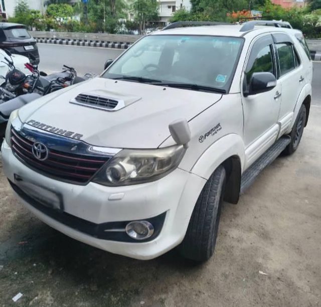 Toyota Fortuner 4x2 AT Second-hand 2015 Toyota Fortuner 4x2 AT for sale in Jaipur