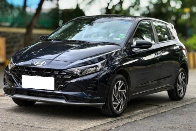 Hyundai i20 Asta Opt IVT Second-hand 2026 Hyundai i20 Asta Opt IVT for sale in Mumbai