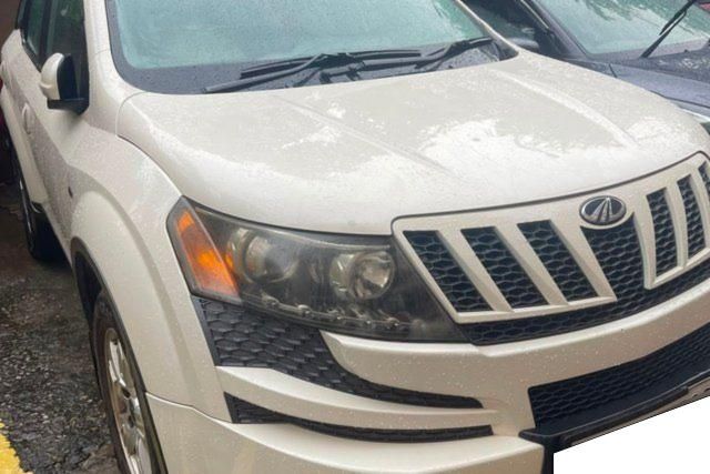 Mahindra XUV500 W8 2WD Second-hand 2012 Mahindra XUV500 W8 2WD for sale in Ghaziabad