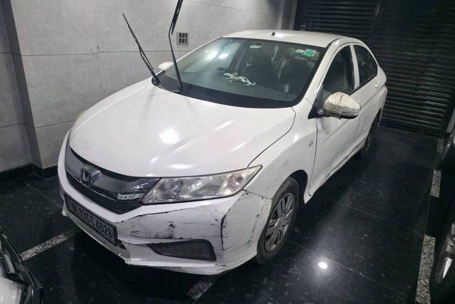 Honda City i VTEC S Second-hand 2014 Honda City i VTEC S for sale in New Delhi