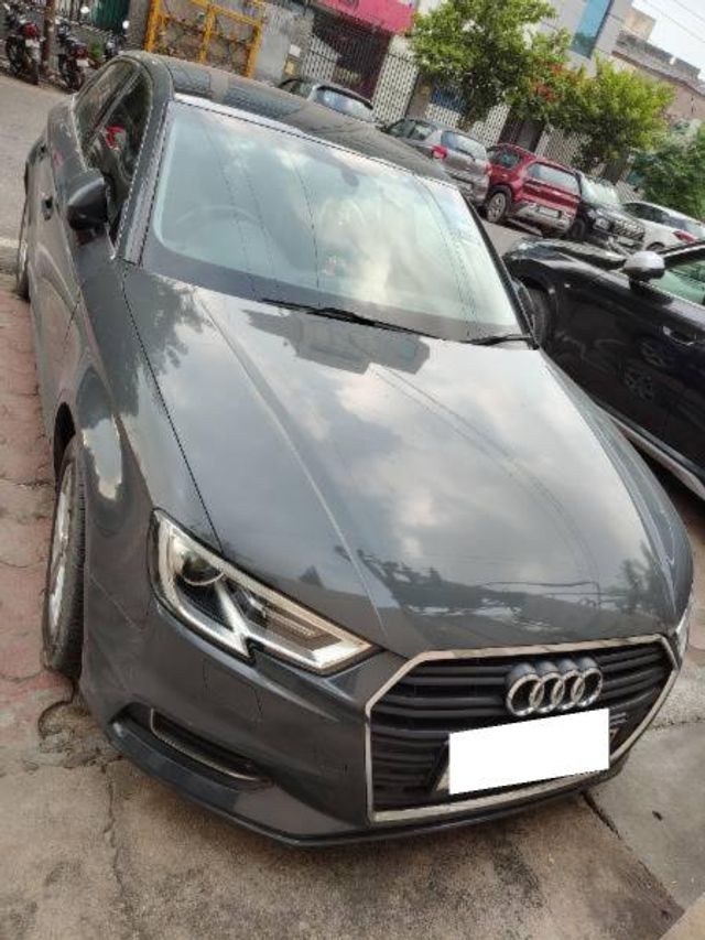 Audi A3 35 TFSI Premium Second-hand 2019 Audi A3 35 TFSI Premium for sale in Noida