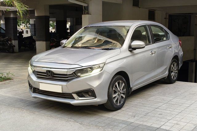 Honda Amaze VX CVT Petrol Second-hand 2021 Honda Amaze VX CVT Petrol for sale in Hyderabad