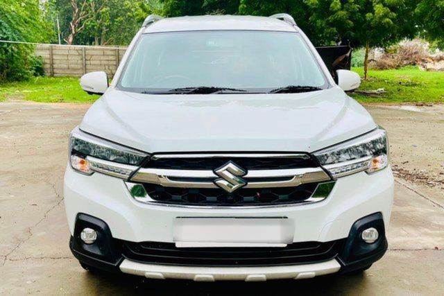 Second-hand 2024 Maruti Suzuki XL6 Alpha AT for sale in Ahmedabad