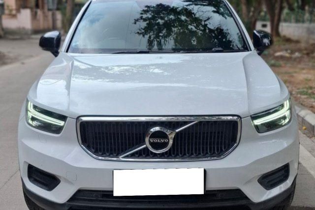 Second-hand 2019 Volvo XC40 D4 R-Design for sale in Bangalore