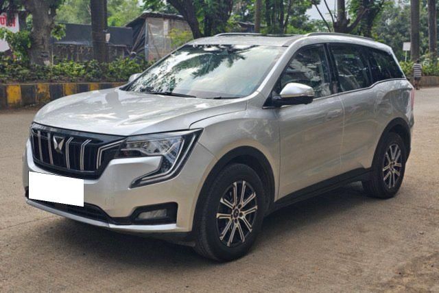 Second-hand 2022 Mahindra XUV700 AX7 Diesel AT Luxury Pack BSVI for sale in Mumbai