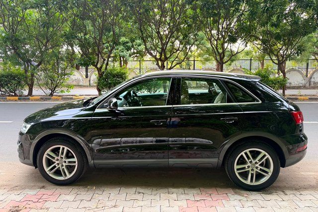 Second-hand 2018 Audi Q3 35 TDI Quattro Premium Plus for sale in Ahmedabad