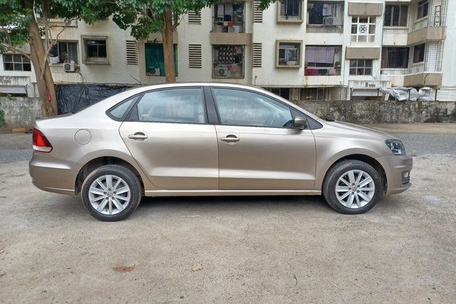 Second-hand 2016 Volkswagen Vento 1.2 TSI Highline AT for sale in Mumbai