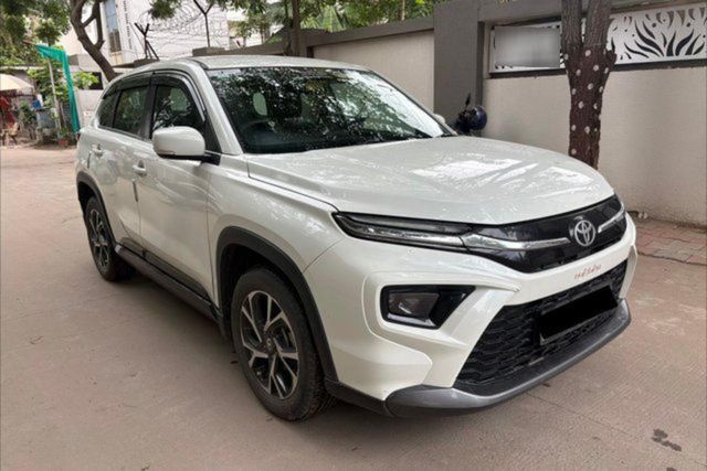 Second-hand 2023 Toyota Hyryder G HYBRID for sale in Ahmedabad