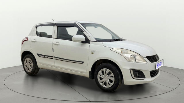 Maruti Suzuki Swift LXI Optional-O Second-hand 2017 Maruti Suzuki Swift LXI Optional-O for sale in New Delhi