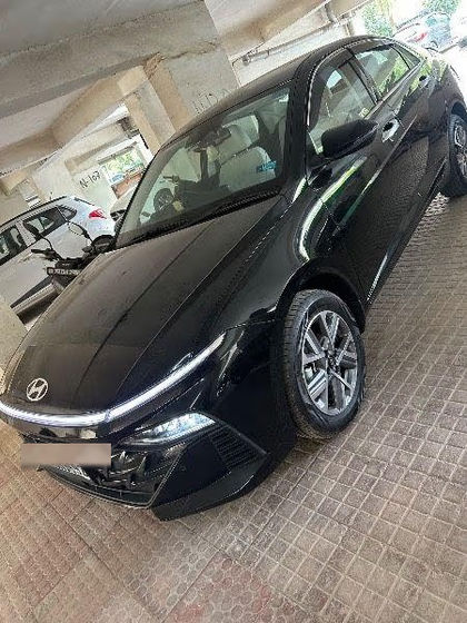 2025 Hyundai Verna एसएक्स IVT