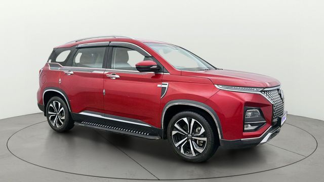 MG Hector Savvy Pro 7Str CVT Second-hand 2023 MG Hector Savvy Pro 7Str CVT for sale in Faridabad