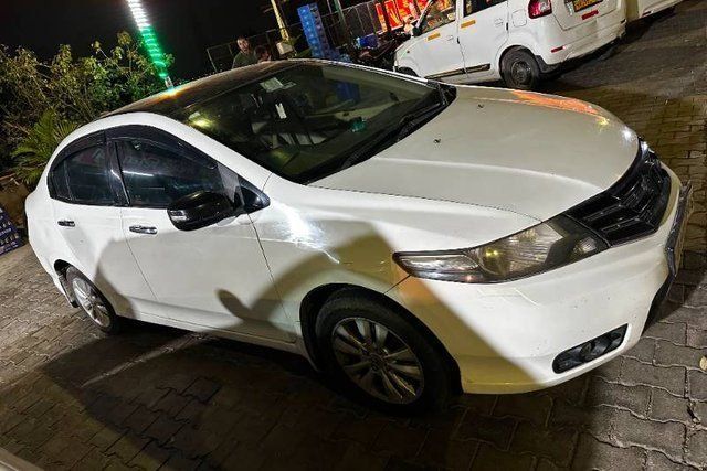 Honda City V MT AVN Second-hand 2013 Honda City V MT AVN for sale in New Delhi