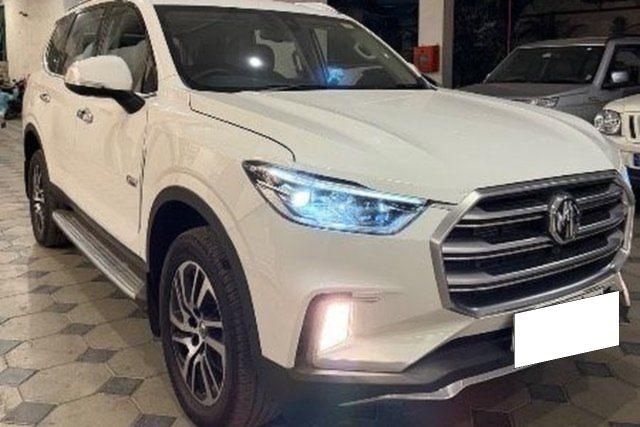 Second-hand 2023 MG Gloster Savvy 4x4 7Str for sale in Mumbai