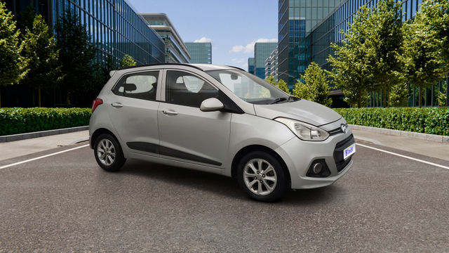 Second-hand 2015 Hyundai Grand i10 1.2 Kappa Magna AT for sale in Pune