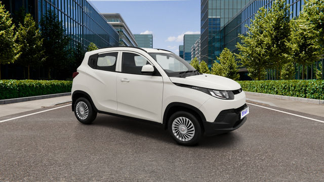 Mahindra KUV 100 mFALCON G80 K4 5str Second-hand 2016 Mahindra KUV 100 mFALCON G80 K4 5str for sale in Pune