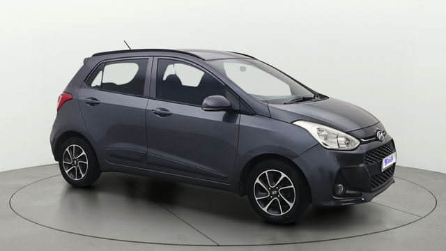 Hyundai Grand i10 1.2 Kappa Sportz Option AT Second-hand 2017 Hyundai Grand i10 1.2 Kappa Sportz Option AT for sale in Chennai