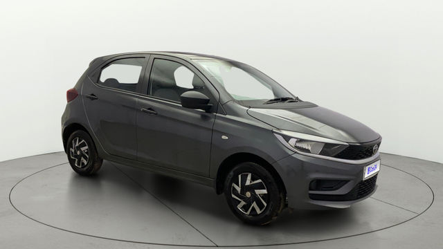 Tata Tiago XE Second-hand 2025 Tata Tiago XE for sale in Kochi