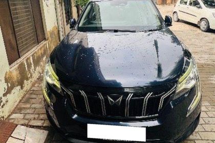 2022 Mahindra XUV700 एएक्स7 AT बीएस6