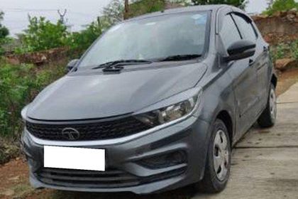 2024 Tata Tiago एक्सएम सीएनजी