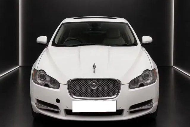 Second-hand 2010 Jaguar XF 5.0 Litre V8 Petrol for sale in Chandigarh