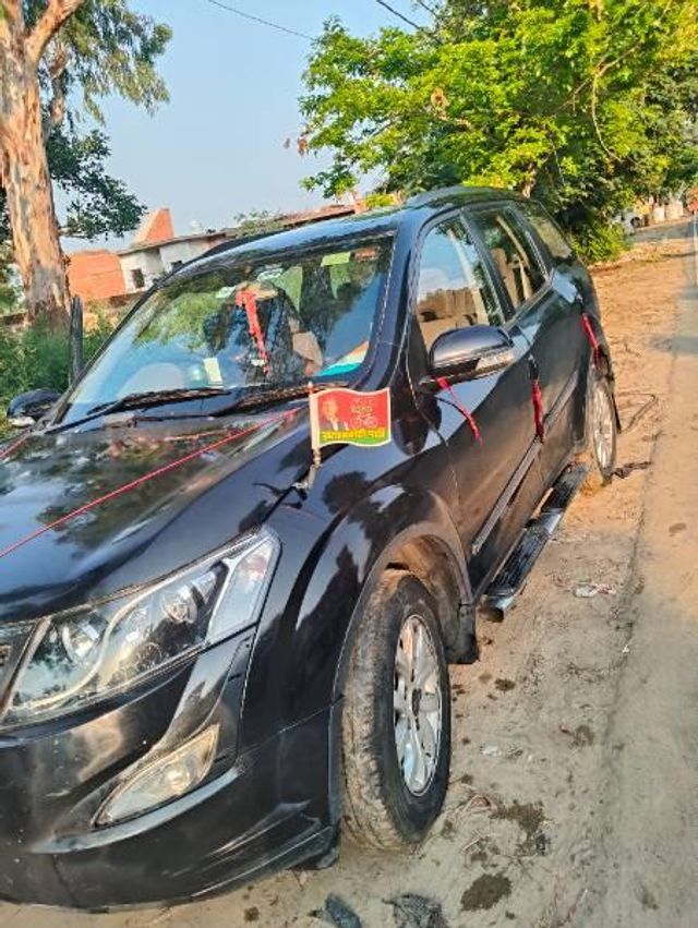 Mahindra XUV500 W8 FWD Second-hand 2013 Mahindra XUV500 W8 FWD for sale in Moradabad
