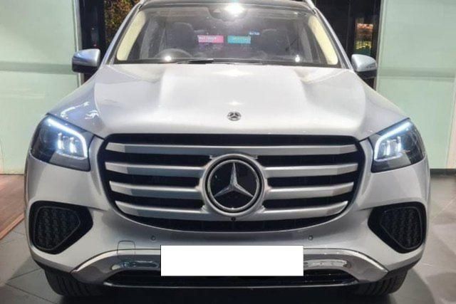 Mercedes-Benz GLS 450d 4matic Second-hand 2025 Mercedes-Benz GLS 450d 4matic for sale in Indore