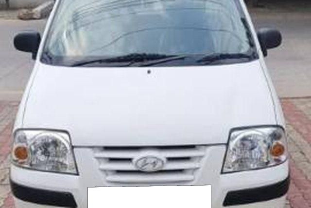 Hyundai Santro Xing GL CNG Second-hand 2013 Hyundai Santro Xing GL CNG for sale in Noida