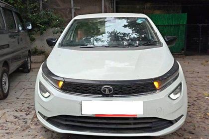 2024 Tata Altroz XZ सीएनजी