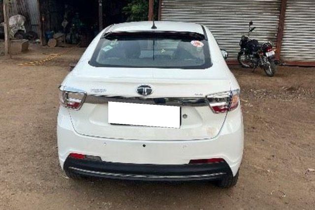 Tata Tigor XM Second-hand 2024 Tata Tigor XM for sale in Dhule