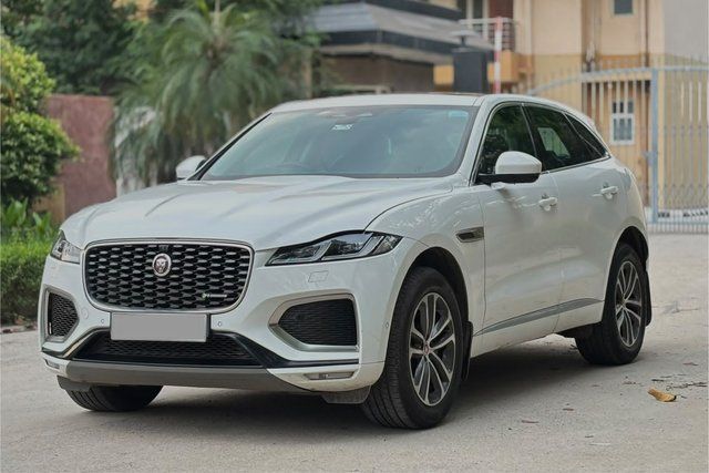 Second-hand 2022 Jaguar F-Pace 2.0 R-Dynamic S BSVI for sale in New Delhi