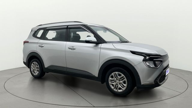 Kia Carens Prestige Second-hand 2023 Kia Carens Prestige for sale in Bangalore