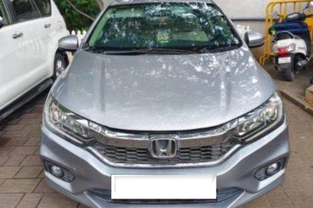 Second-hand 2019 Honda City V MT for sale in Bangalore