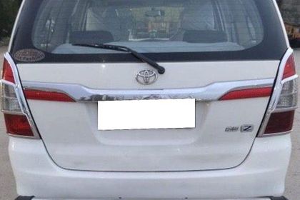 Used 2.5 G (Diesel) 7 Seater BS IV