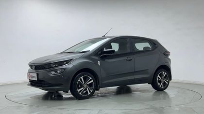 Used XZA Plus DCT