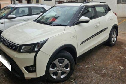 2022 Mahindra XUV300 W6 Diesel Sunroof BSVI