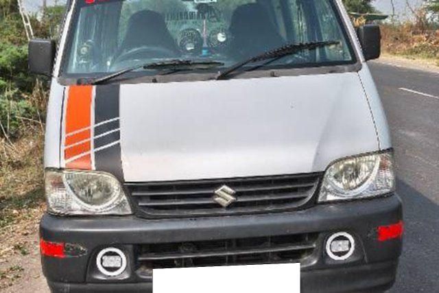 Maruti Suzuki Eeco Smiles 5 Seater AC Second-hand 2013 Maruti Suzuki Eeco Smiles 5 Seater AC for sale in Bharuch