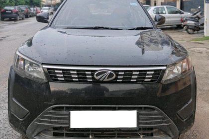 Used W6 Diesel Sunroof BSVI