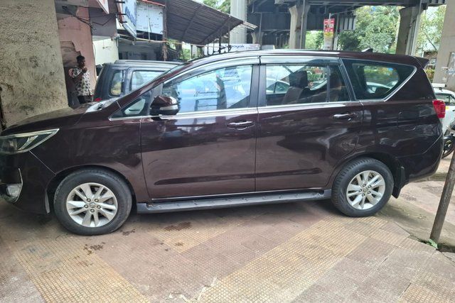 Second-hand 2016 Toyota Innova Crysta 2.8 GX AT BSIV for sale in Mumbai