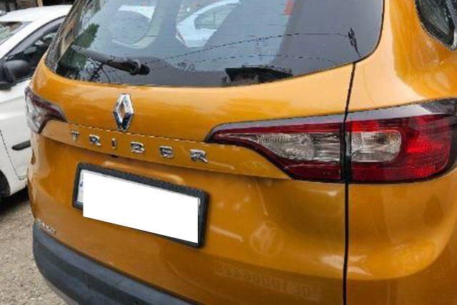 Renault Triber RXZ EASY-R AMT Second-hand 2024 Renault Triber RXZ EASY-R AMT for sale in New Delhi