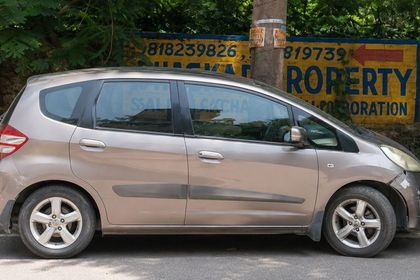 2011 Honda Jazz सलेक्ट Edition