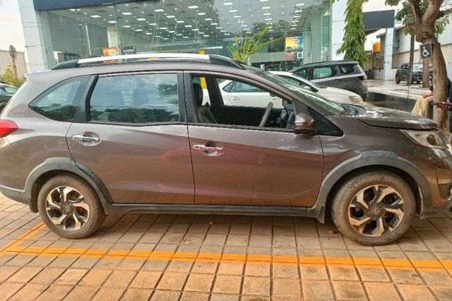 Honda BR-V i-VTEC V MT Second-hand 2016 Honda BR-V i-VTEC V MT for sale in Bangalore