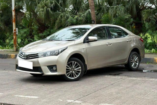 Second-hand 2015 Toyota Corolla Altis VL AT for sale in Mumbai