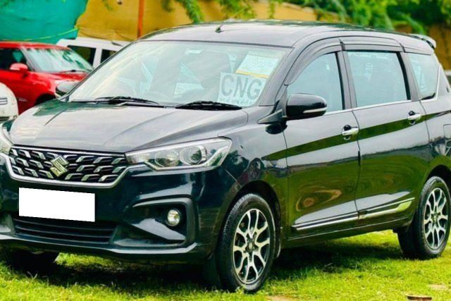 Maruti Suzuki Ertiga ZXI CNG Second-hand 2023 Maruti Suzuki Ertiga ZXI CNG for sale in Ahmedabad