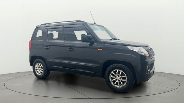 Mahindra TUV 300 T8 Second-hand 2018 Mahindra TUV 300 T8 for sale in Bangalore