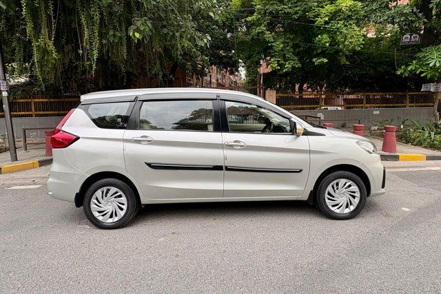 Maruti Suzuki Ertiga VXI Second-hand 2021 Maruti Suzuki Ertiga VXI for sale in New Delhi